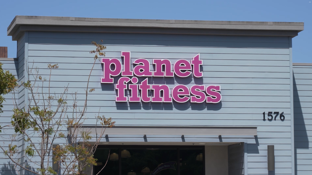 planet fitness.png