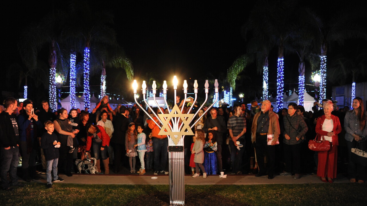 Menorah Lightings And Hanukkah Events In San Diego County