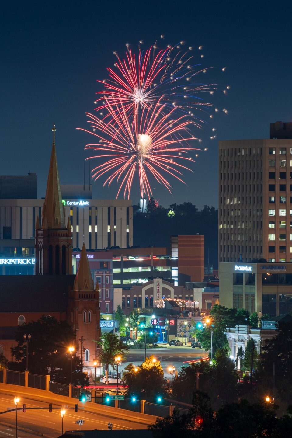 Colorado Springs fireworks 2024.jpg