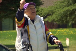 050320 ALICE LION SMILE CLOSE.jpg