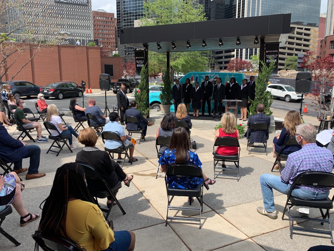 fisk jubilee singers perform at pnc plaza