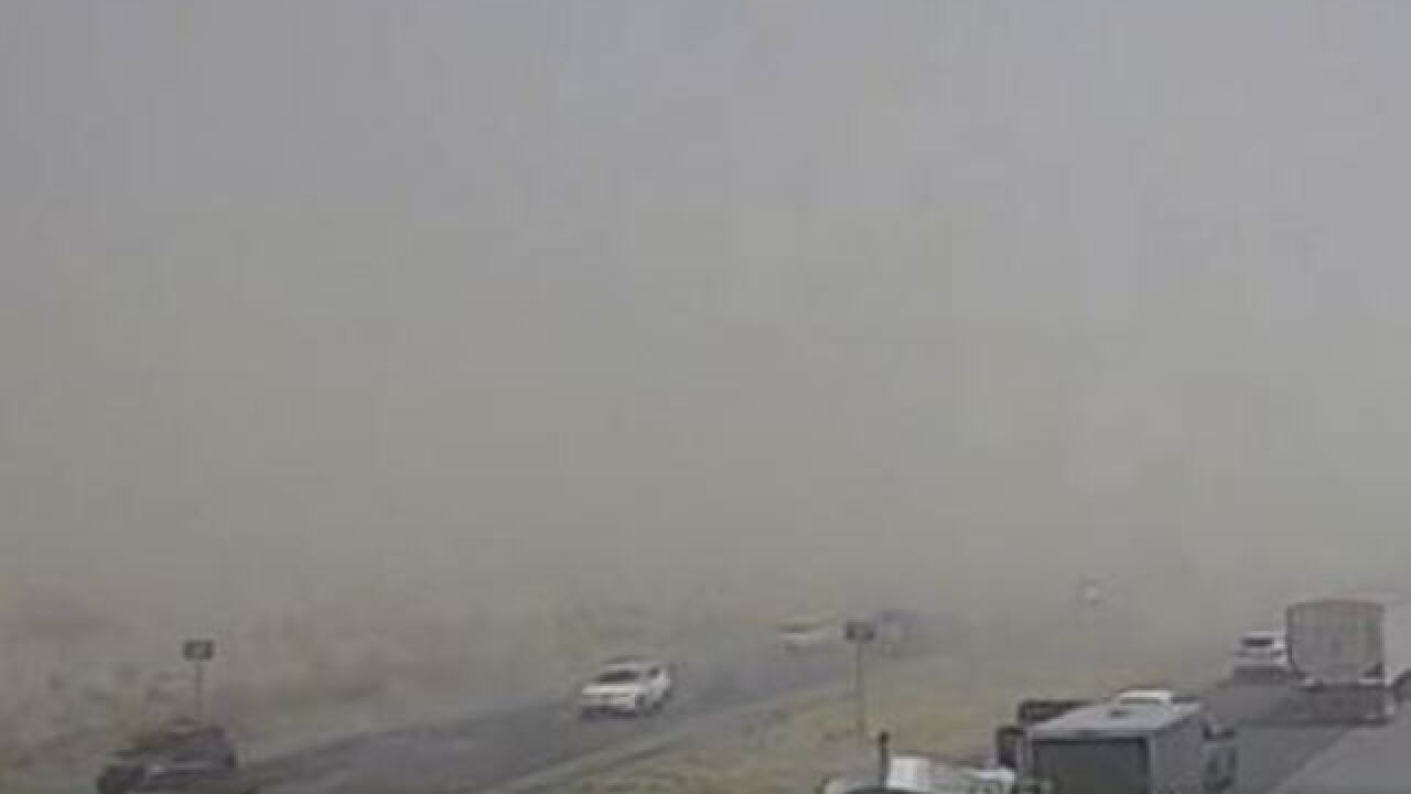 Blowing dust snarls traffic south of Phoenix