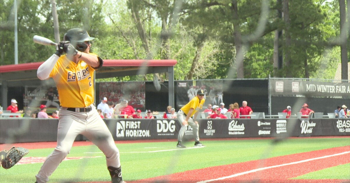 Caleb Stelly returns to familiar field in Southern Miss debut against Louisiana