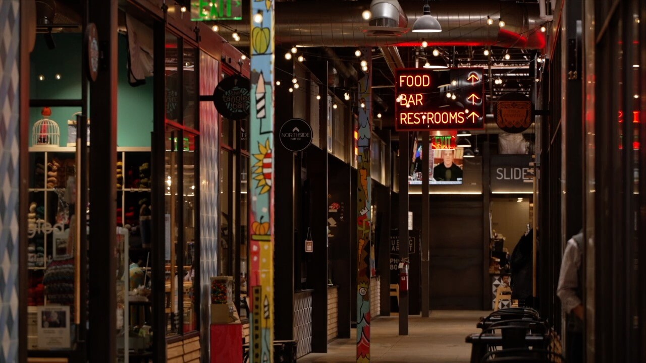 edgewater retail.jpg