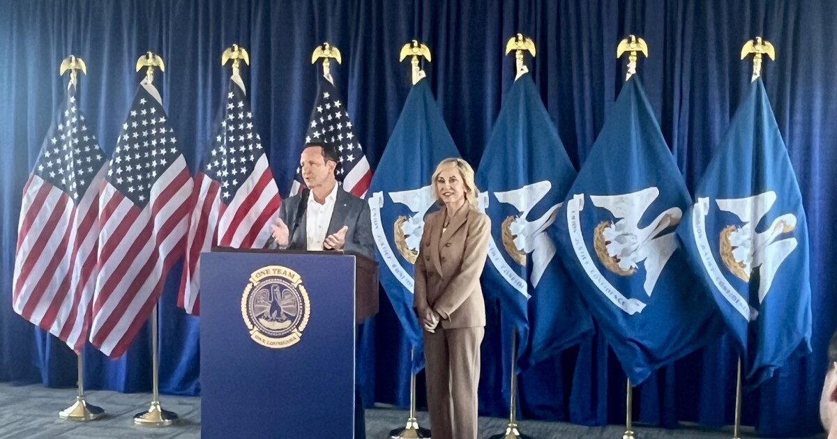 Jeff Landry launches transition website and administration application portal - Vimarsana News