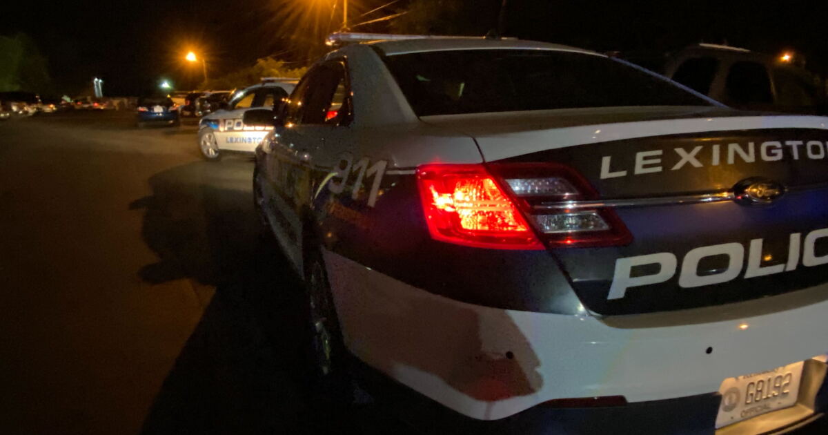 Teen charged with murder in overnight Lexington shooting