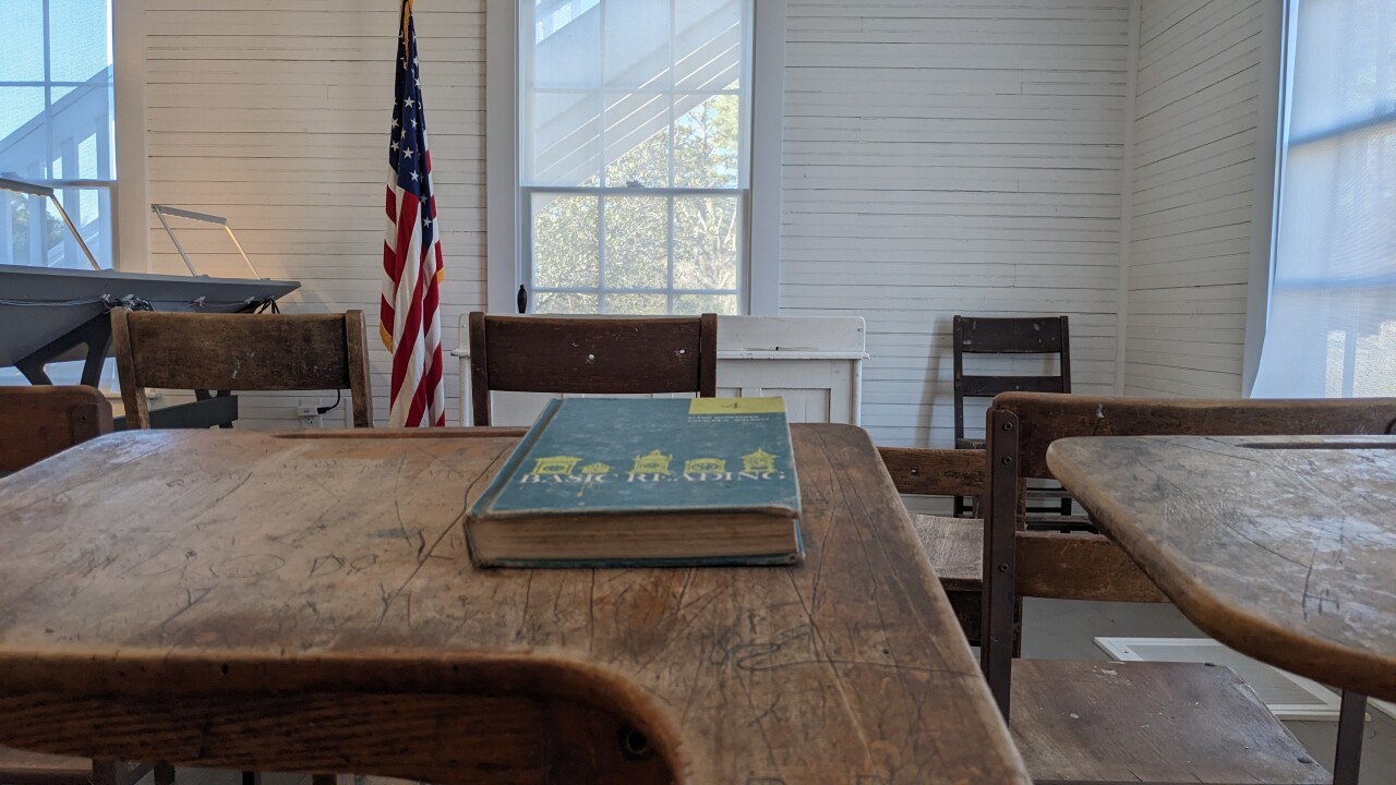 Jarvisburg schoolroom