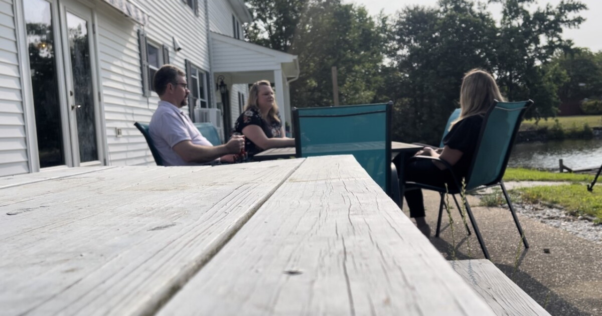 Virginia Beach family fosters 11 kids; Encourages others to open homes & hearts - Vimarsana News