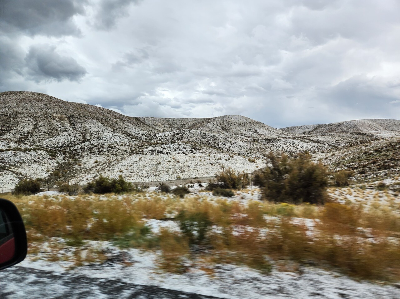 9007168712210781-1002 HAIL BETWEEN DUCHESNE AND MYTON COURTESY Tori Martinez (2).jpg