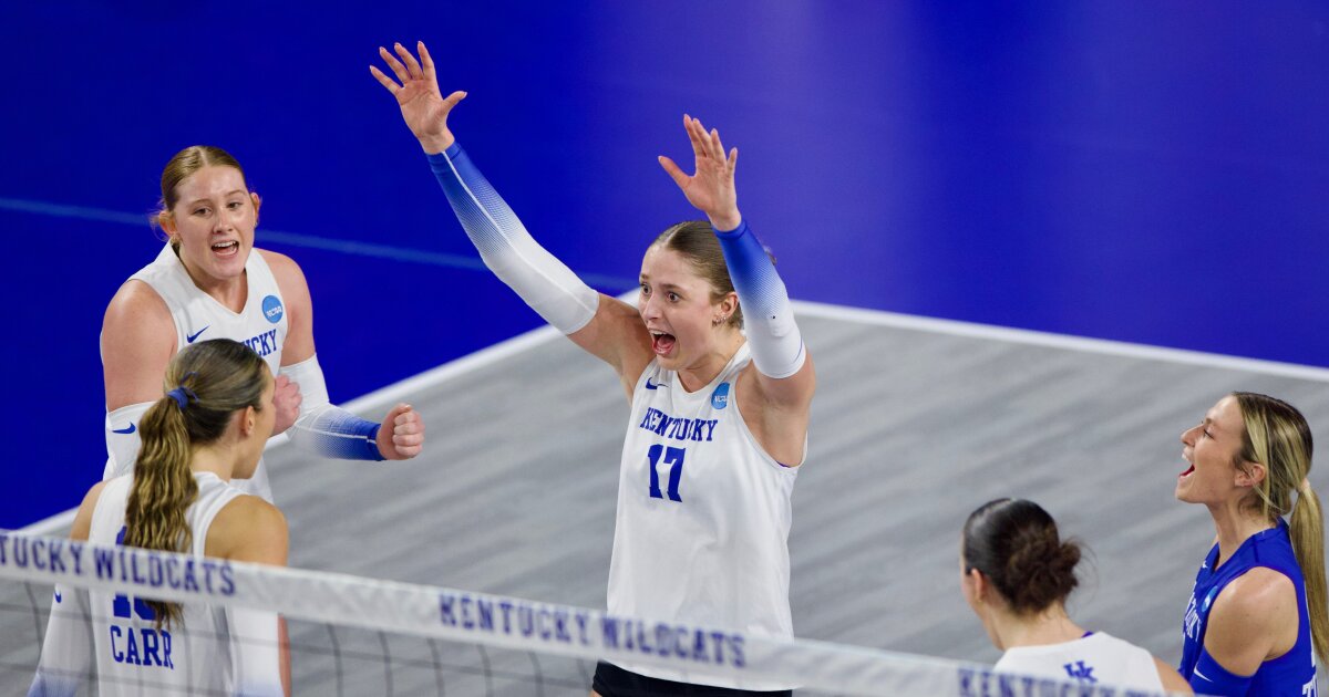 Sweet Victory! Kentucky Volleyball advances in NCAA Tournament, 3-1 over UCLA