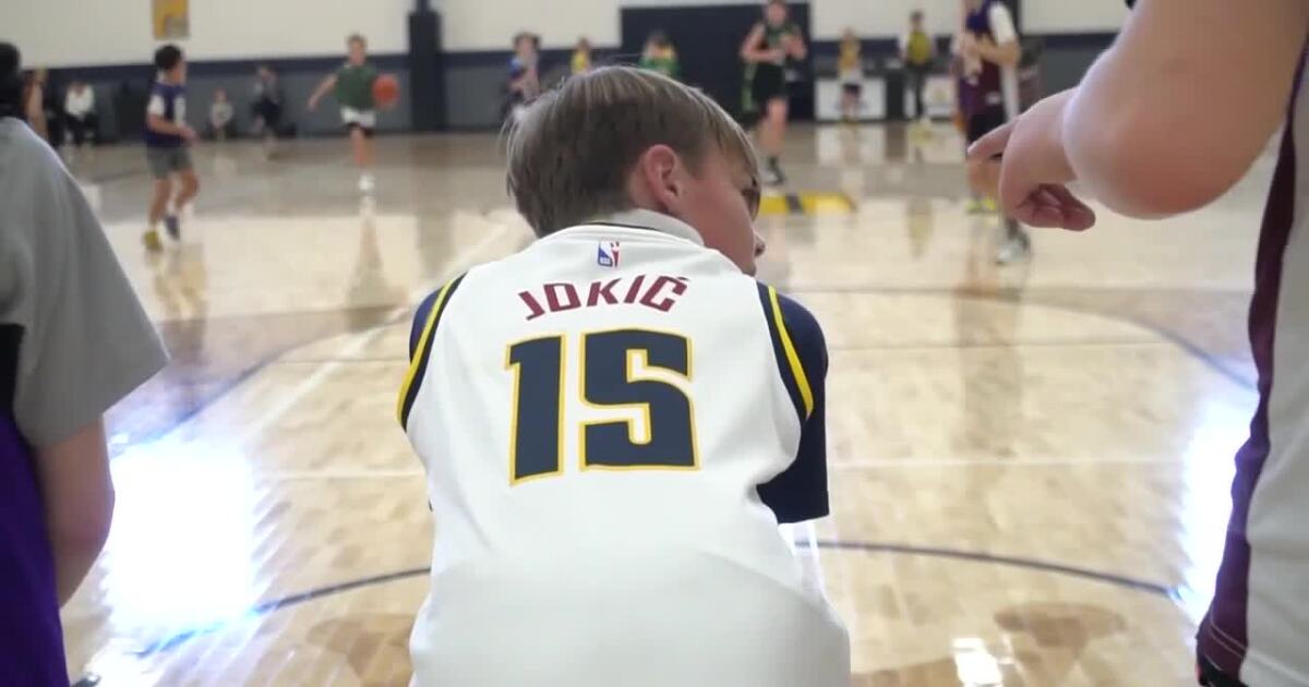 'Luckily, we dodged the bullet': Nuggets Nation reacts to Nikola Jokić out with hyperextended left knee