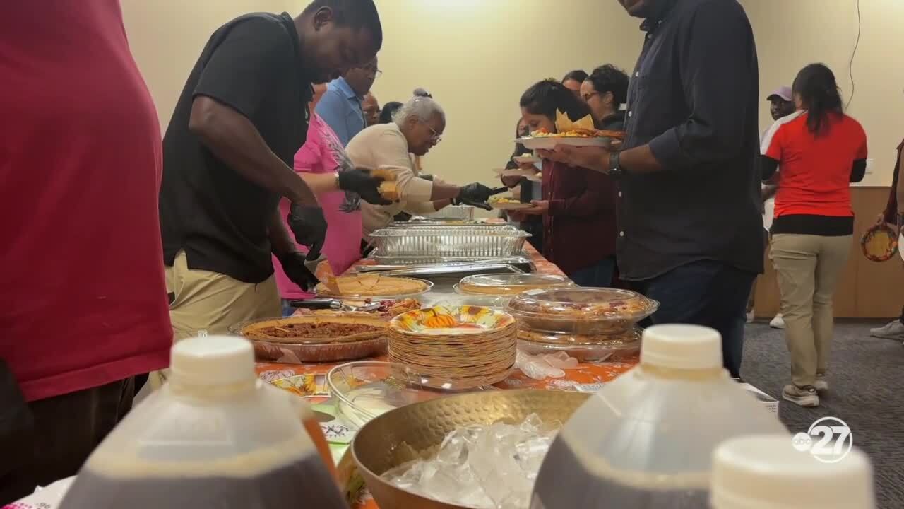 Salvation Army hosts Thanksgiving dinner for college students in Northwest Tallahassee