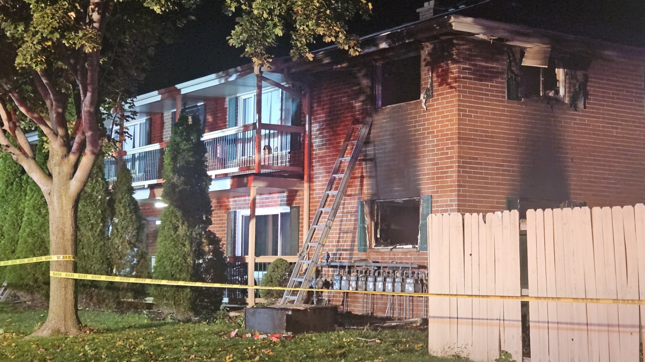 1 injured, 12 displaced in 8-unit apartment building fire in Hartford