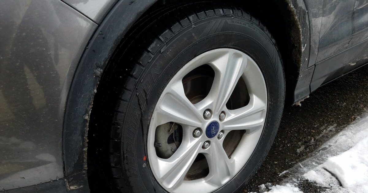 Deadline approaching to get studded snow tires swapped out