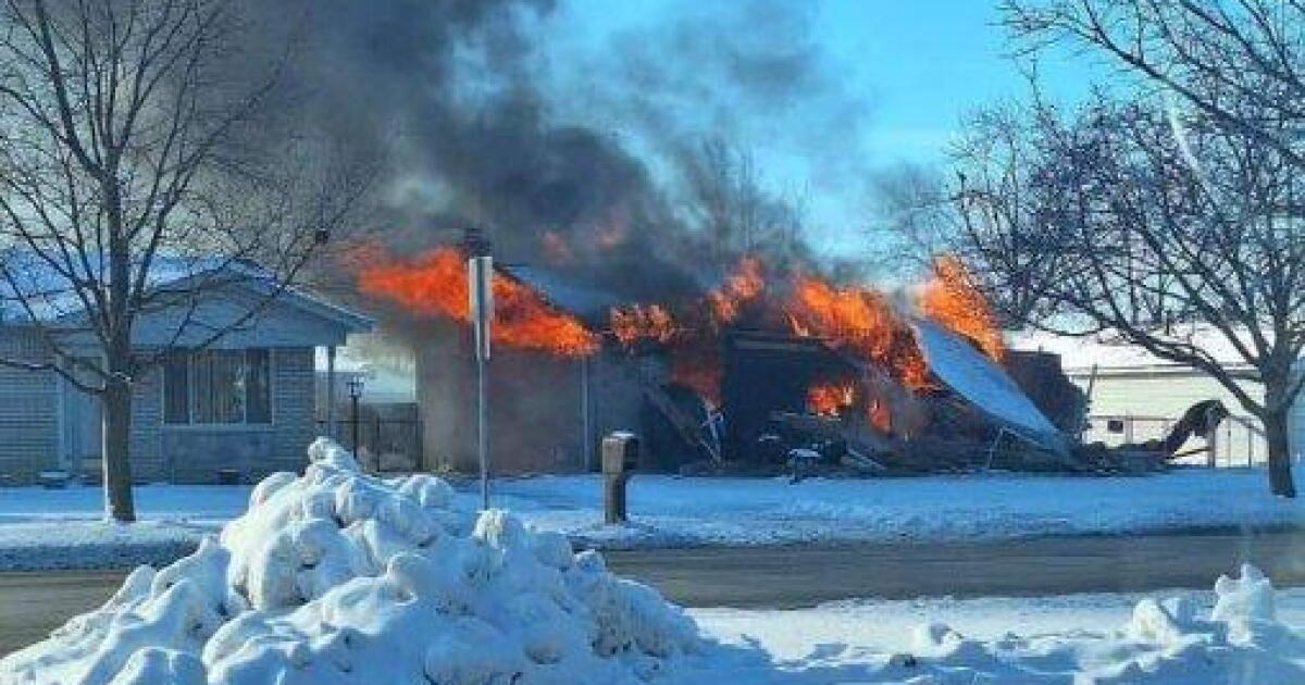 Neighbors and family say Roseville man died in house fire trying to save his dog - Vimarsana News
