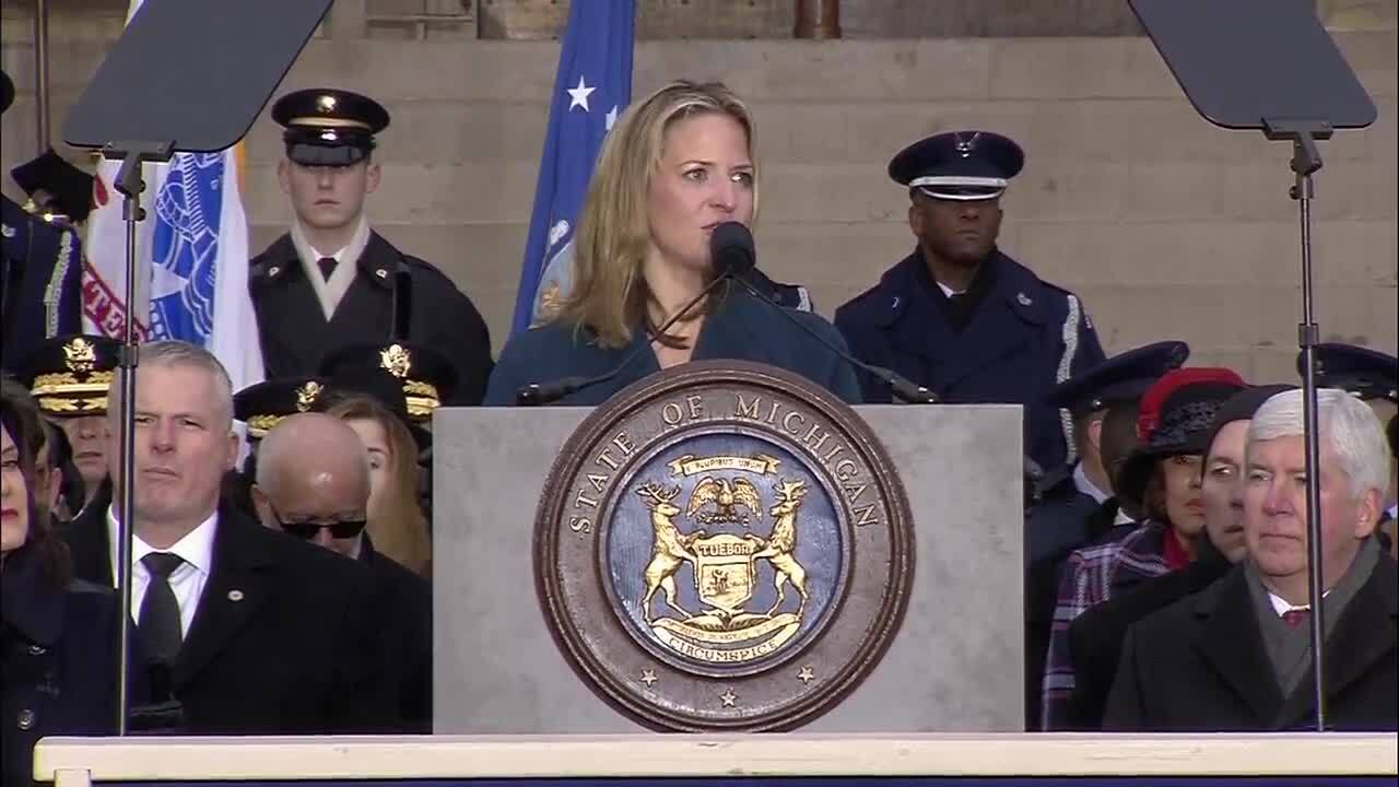 Jocelyn Benson Sworn In As Michigan S 43rd Secretary Of State