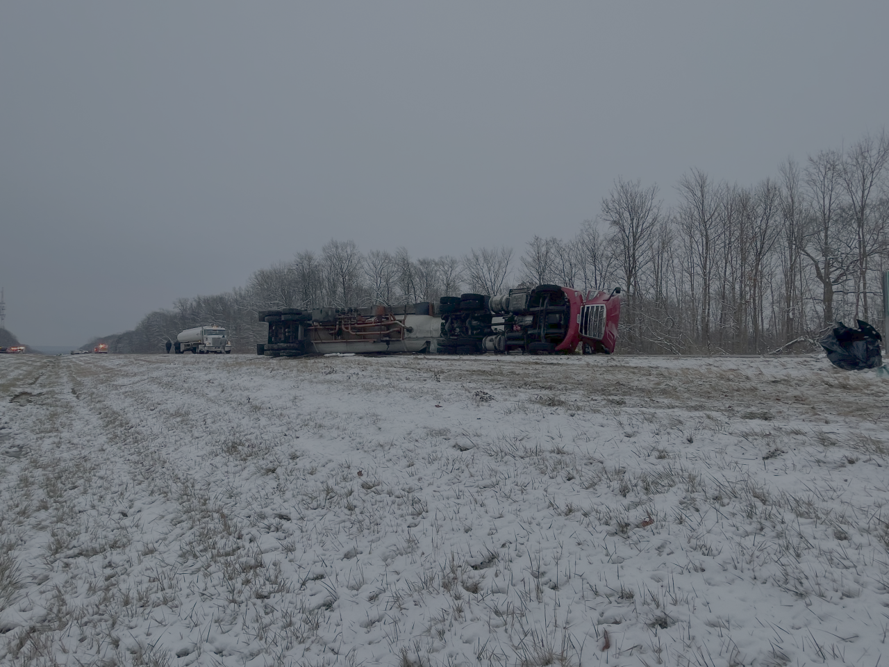 Overturned tanker on 271 3