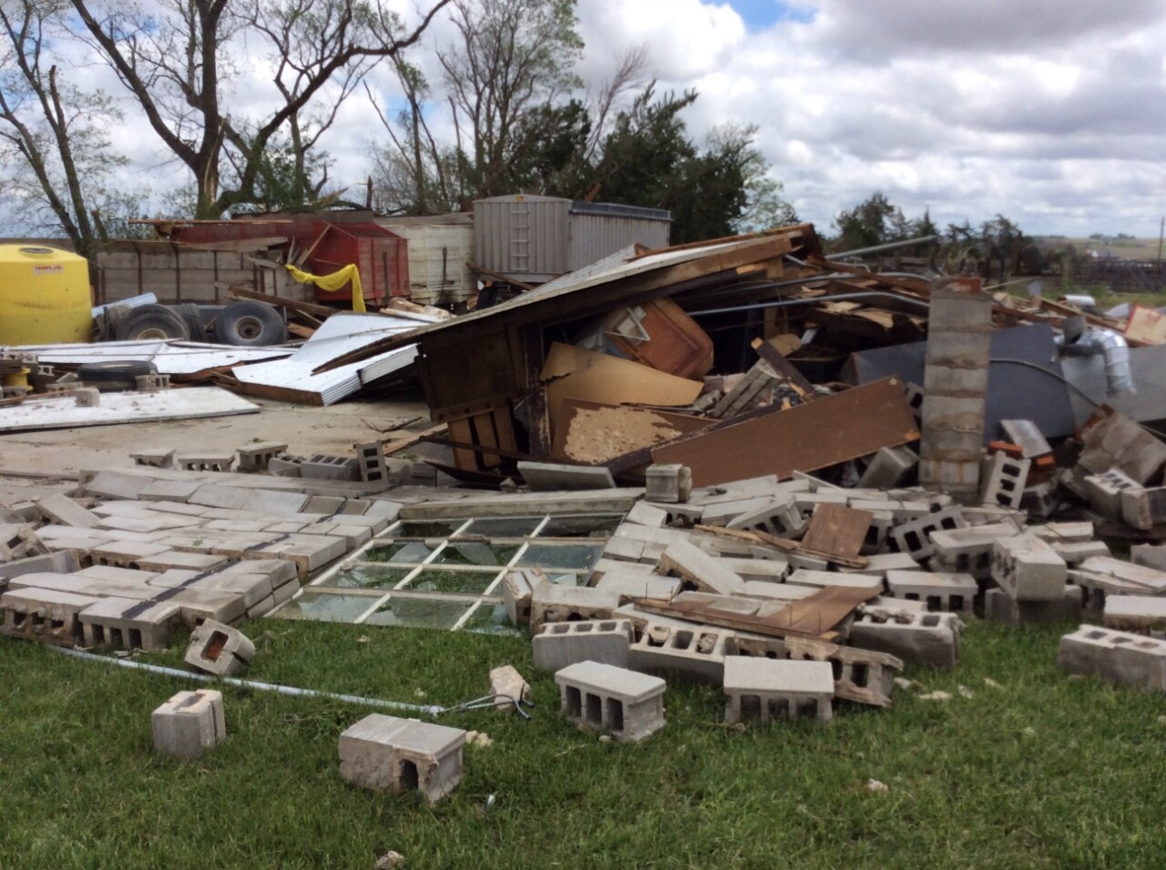 Oakland Tornado Damage.jpg