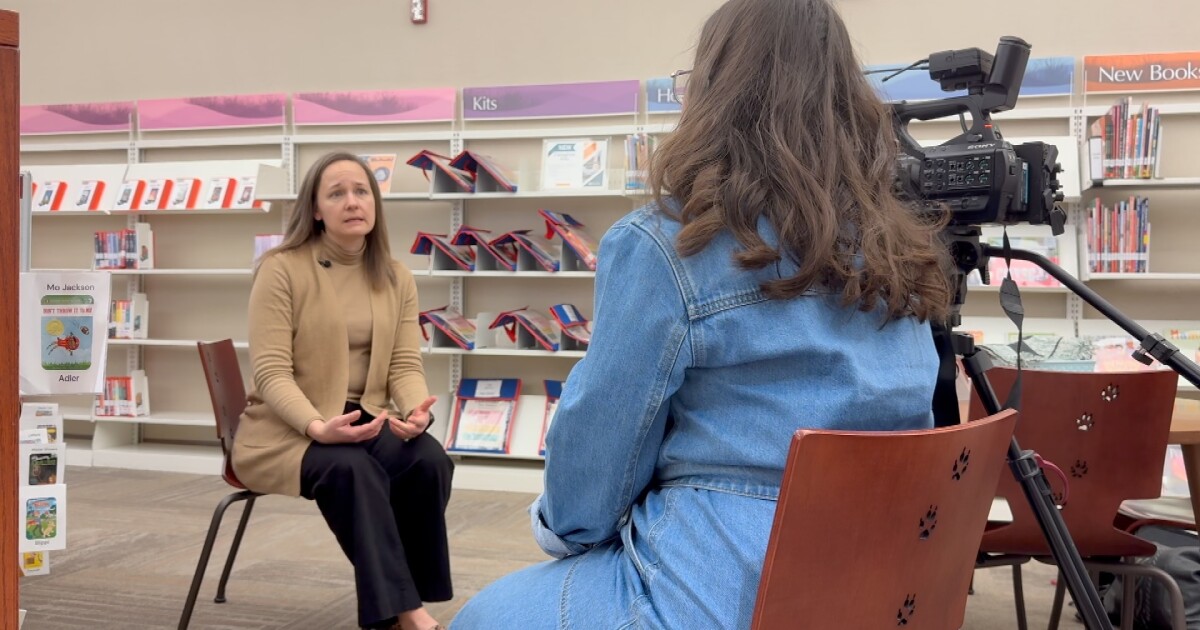 Iowa bill could ban public schools from working with with public libraries