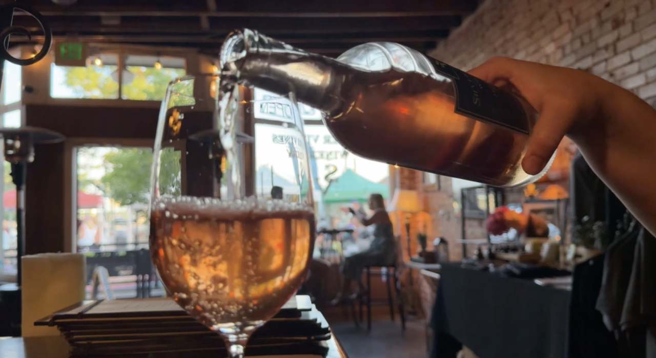 silver vines wine.png