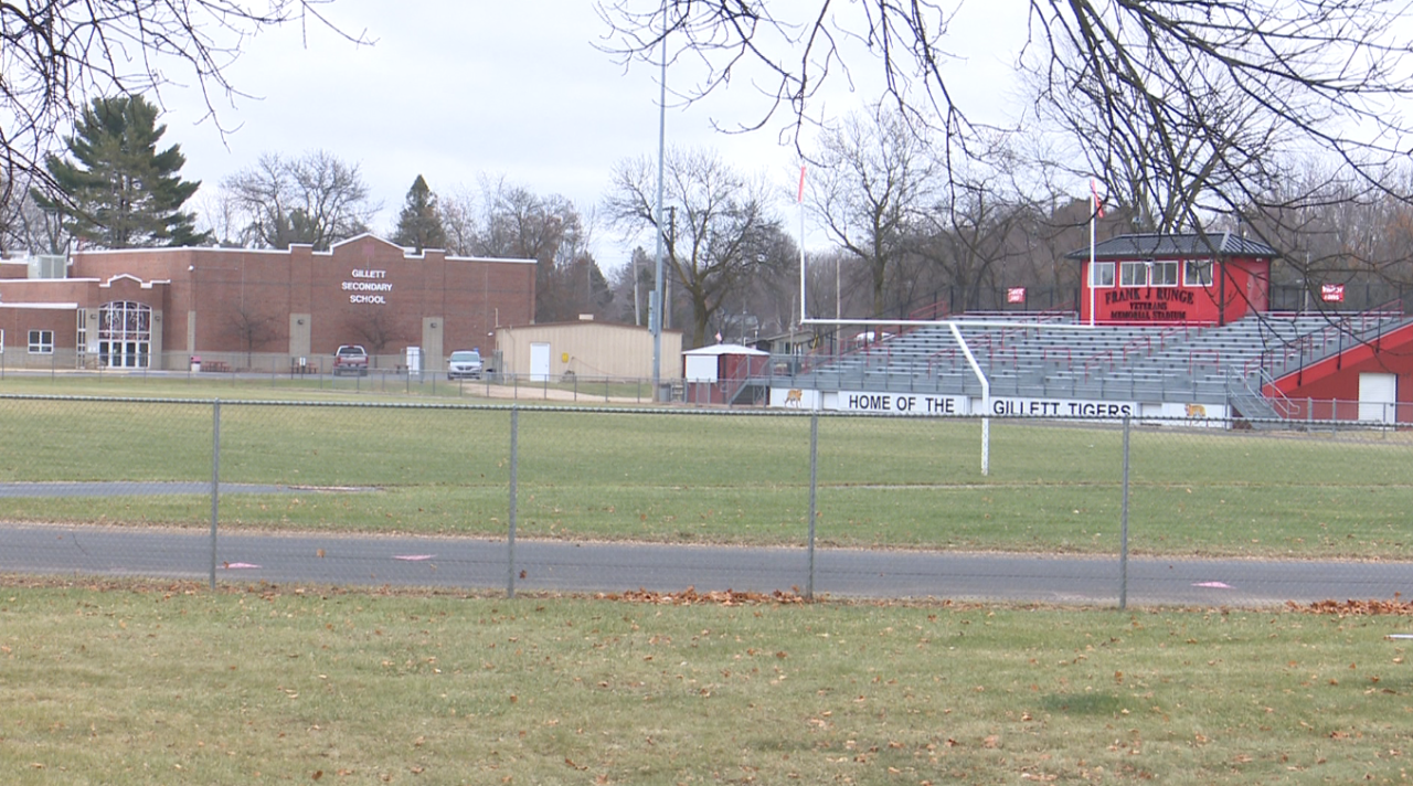 Gillett School District calls off classes on Friday due to illnesses going around