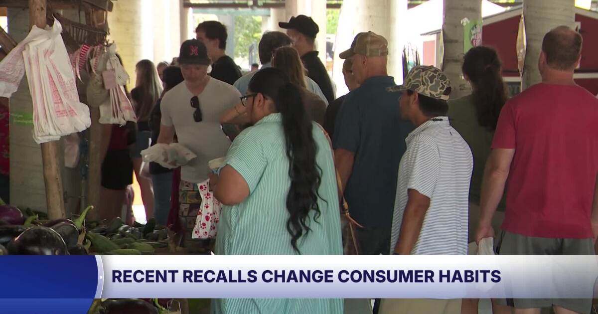Nashville shoppers seek local produce amid food safety scares