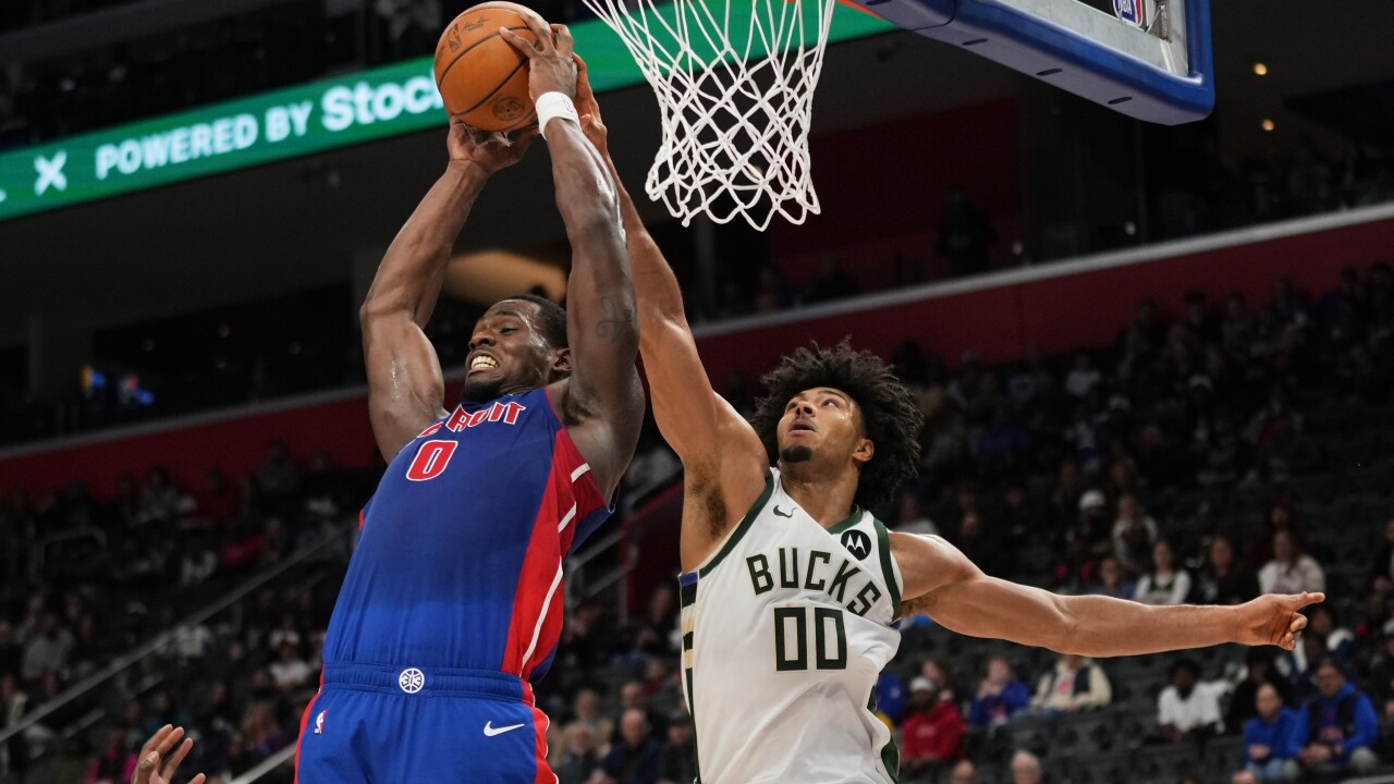 Bucks Pistons Basketball