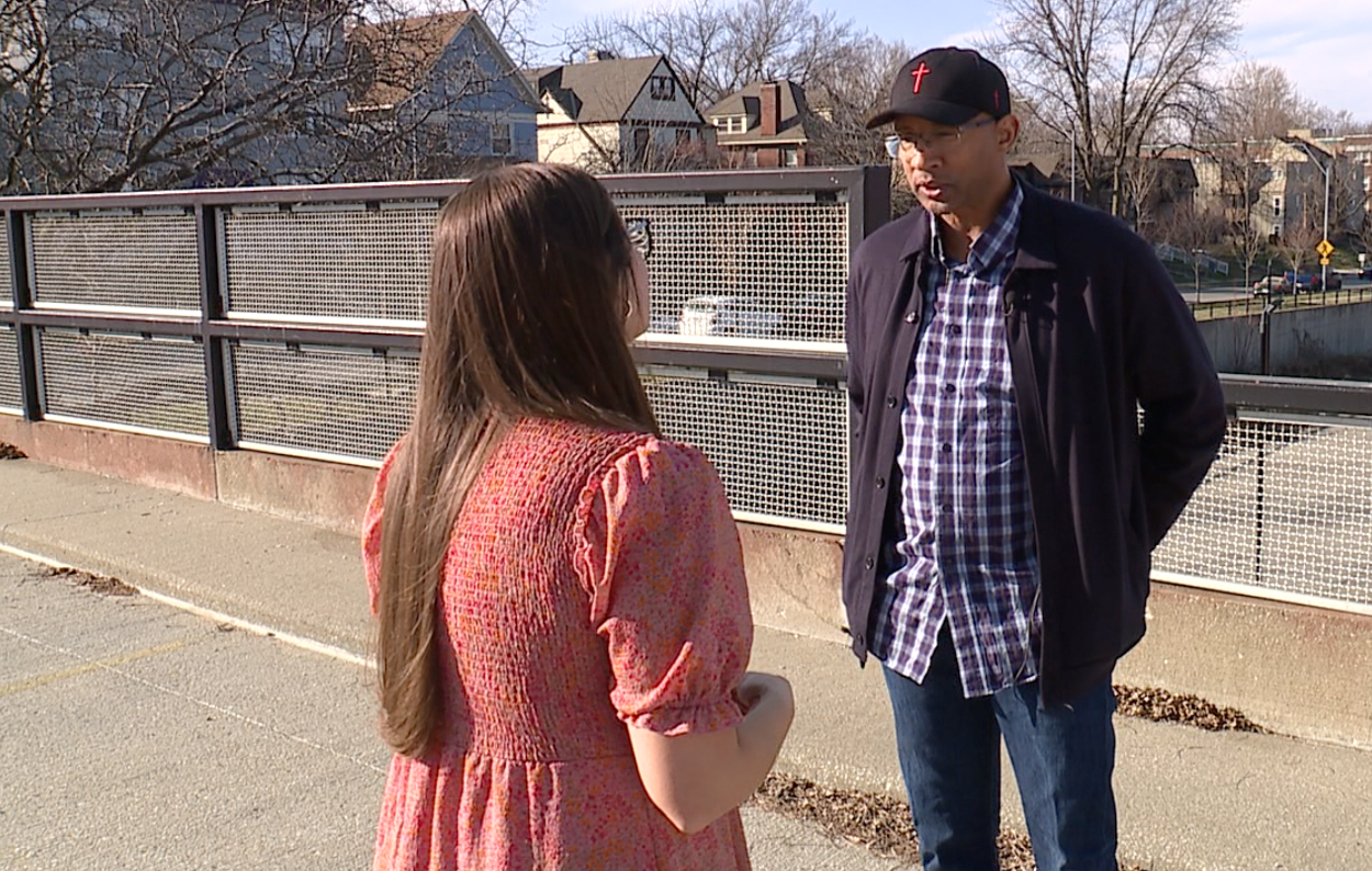 Rev. Darren Faulkner.png