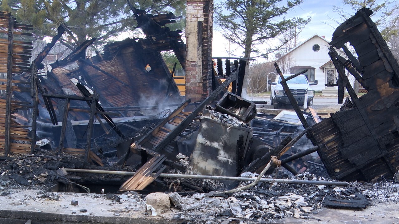 Denton residents survey damage after devastating fire