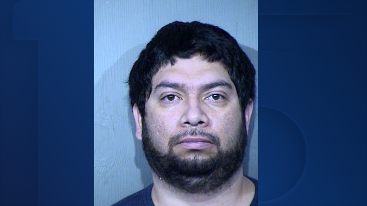 Pd Glendale Drug Raid Nets 30 000 Oxycodone Pills