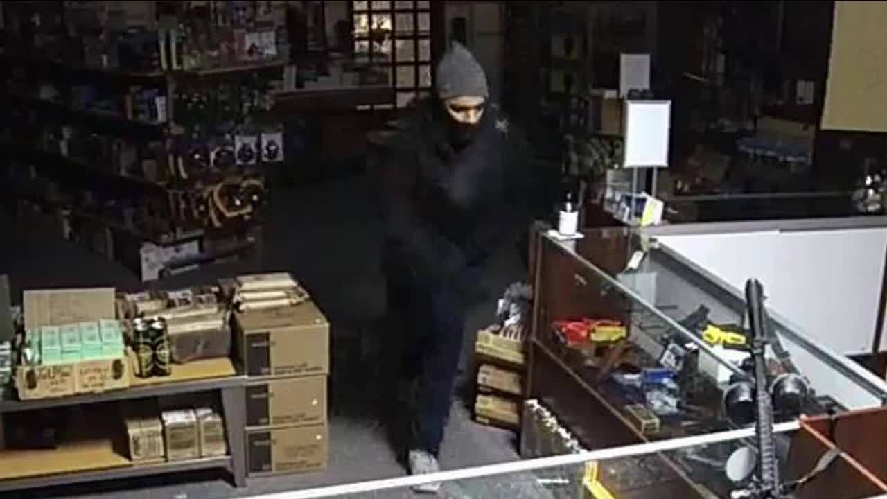 Persons of interest in gun burglaries