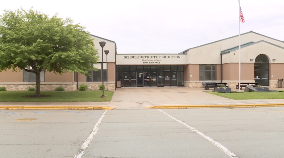 Gas prices leave school administrators looking to fit transportation costs into their budgets