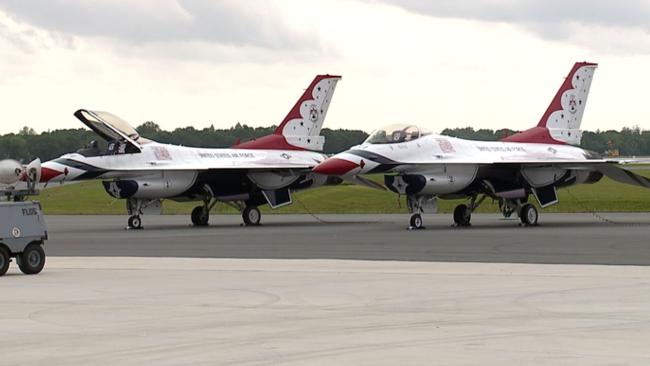 U.S.-Air-Force-Thunderbirds-WFTS.jpg