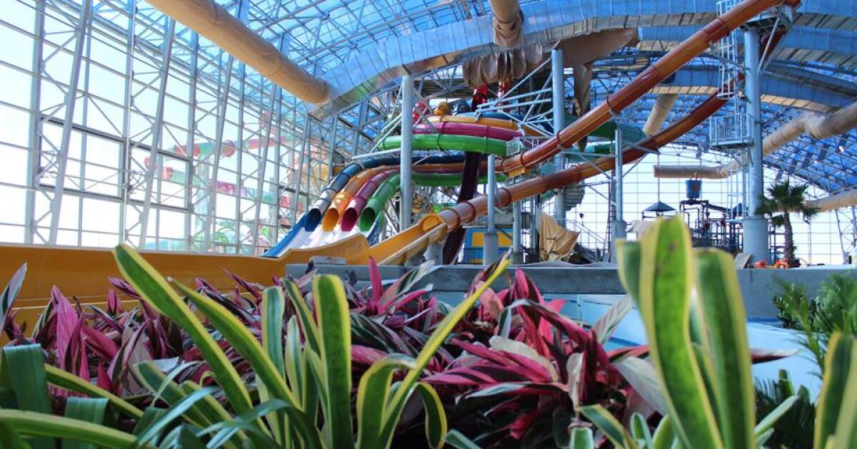 Massive indoor water park to open in North Texas