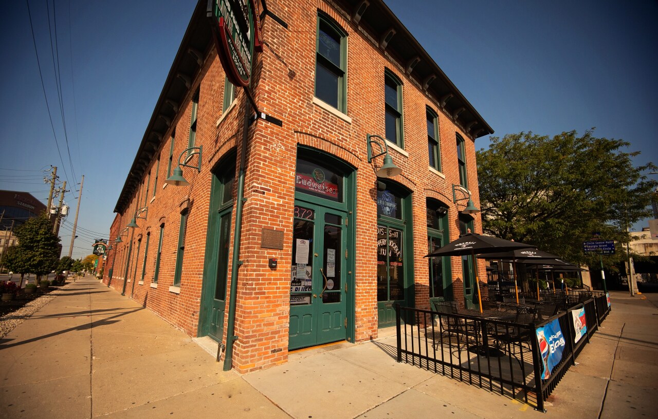 Slippery Noodle Rooms