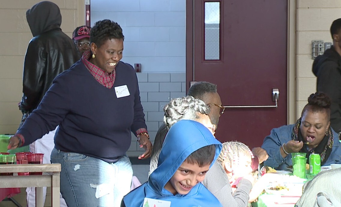 Tamaya_Dennard_Christmas_dinner_St._Paul_Lutheran_Church.jpg