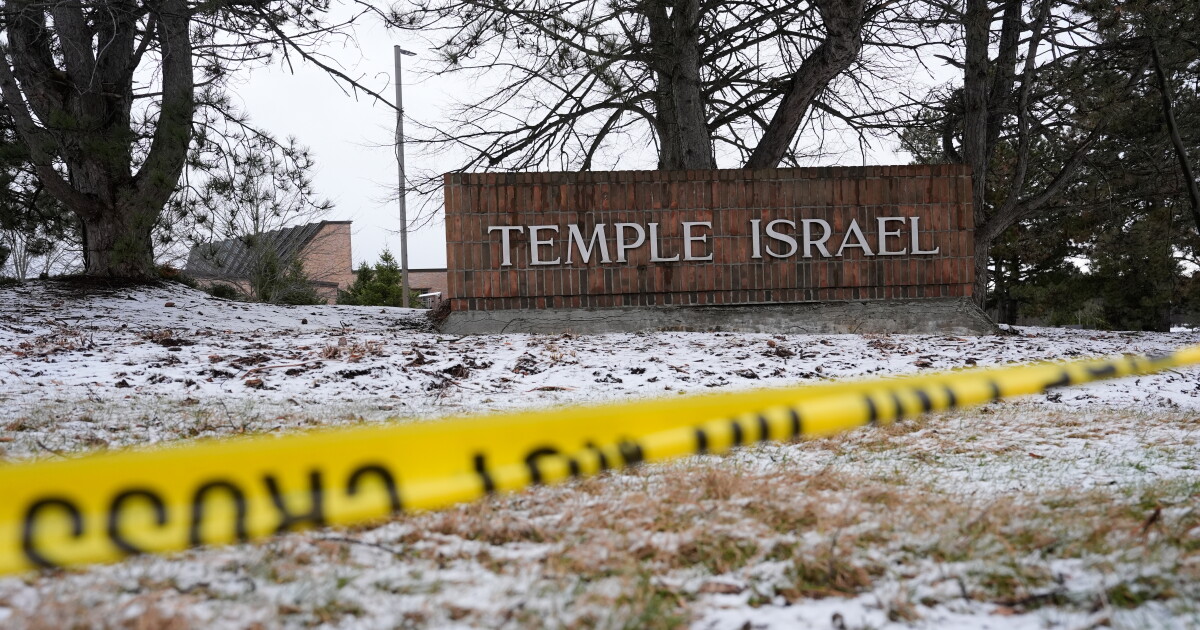 Man who attacked Michigan synagogue lost relatives in Israeli airstrike in ...