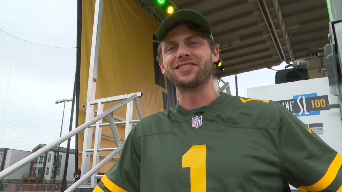 Titletown turns into 'Beer District' for the Packers first game on the road