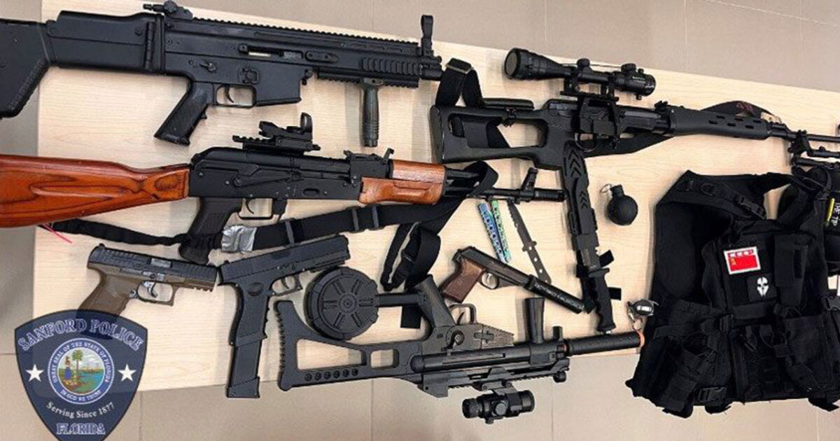 Student arrested after threat to 'shoot up' Florida school