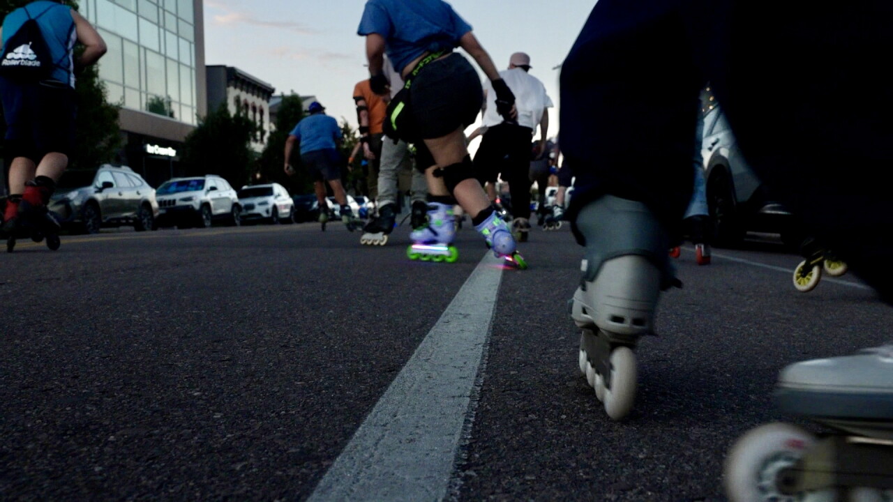 skating group 2.jpg