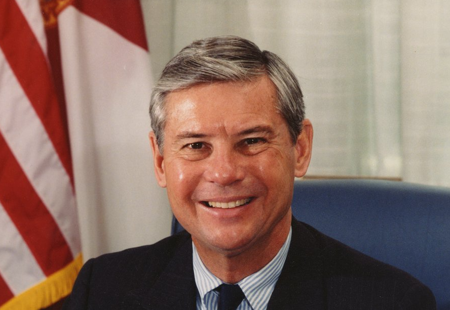 Bob Graham dies at 87.png