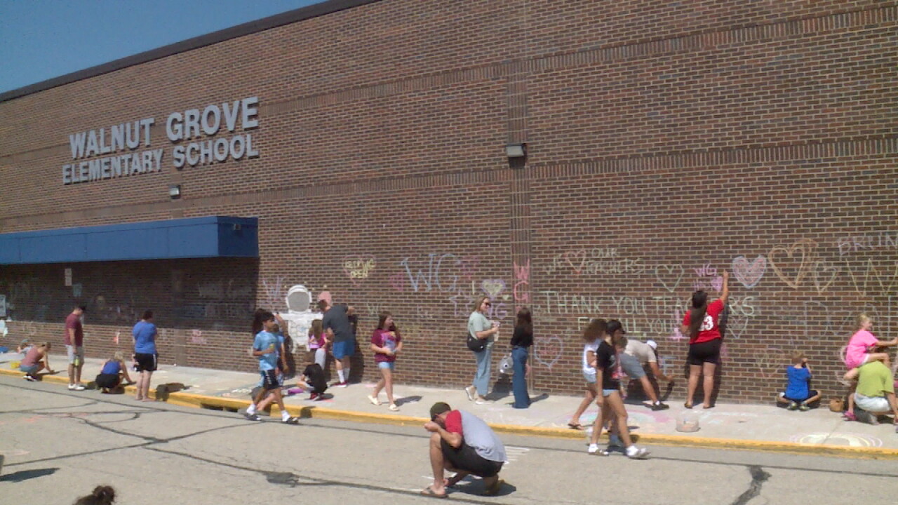 Walnut Grove Elementary School.jpg