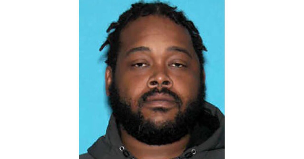 Detroit police searching for suspect accused of fatally shooting 18