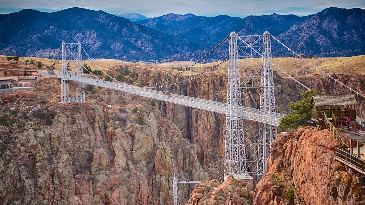 Jeep Tour on the Bridge