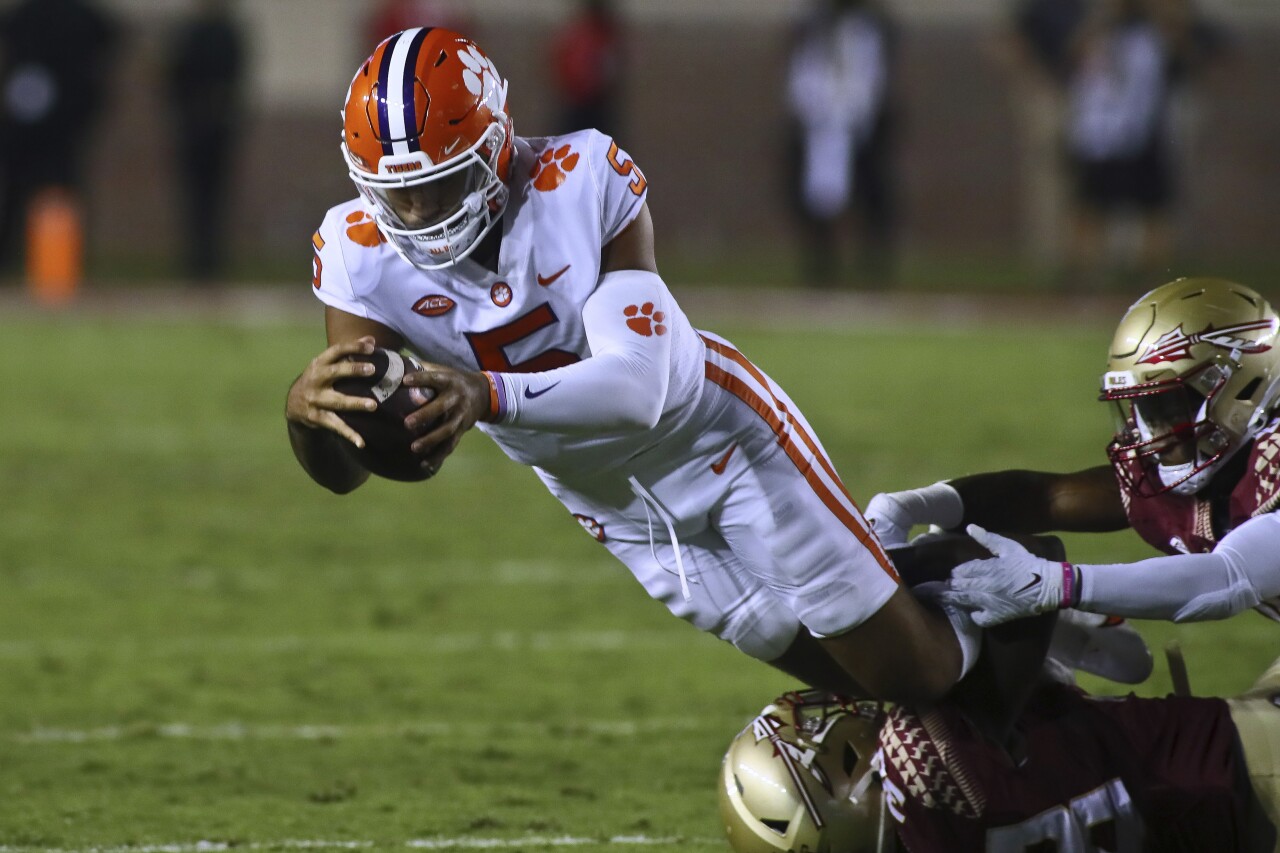 Clemson Tigers QB DJ Uiagalelei dives for first down at Florida State Seminoles, Oct. 15, 2022