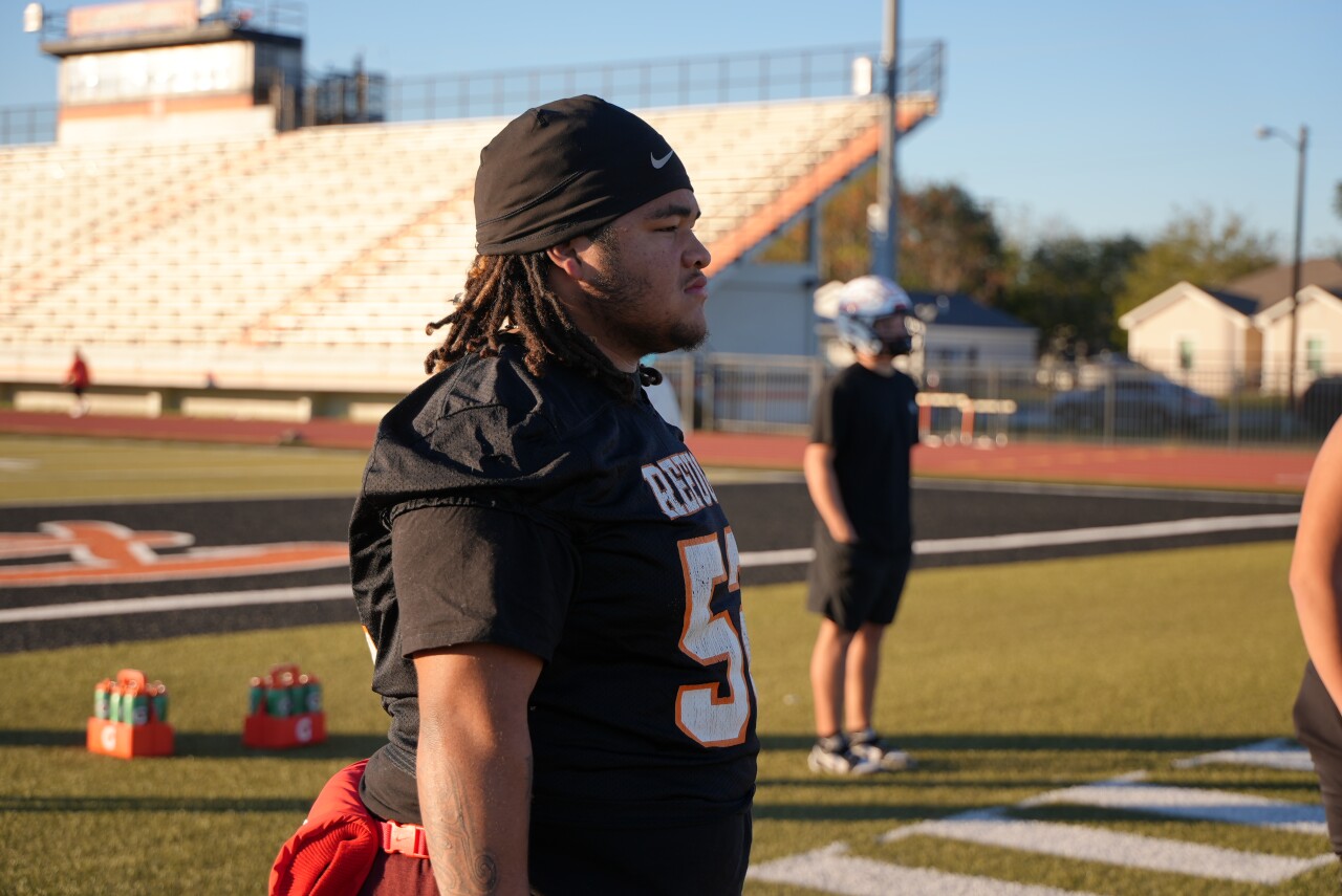 Refugio senior defensive tackle Jason Delossantos