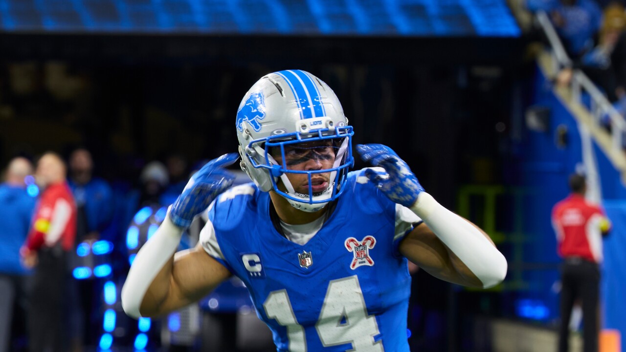 Steelers Lions Football