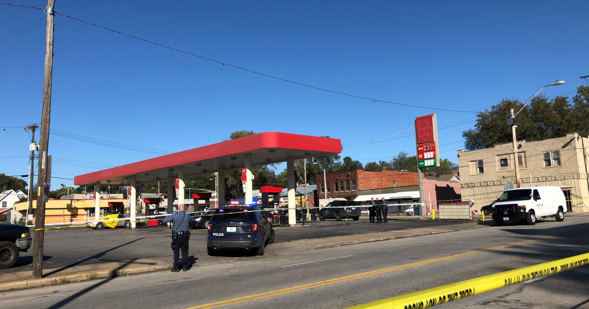 Man charged with murder in deadly shooting at gas station