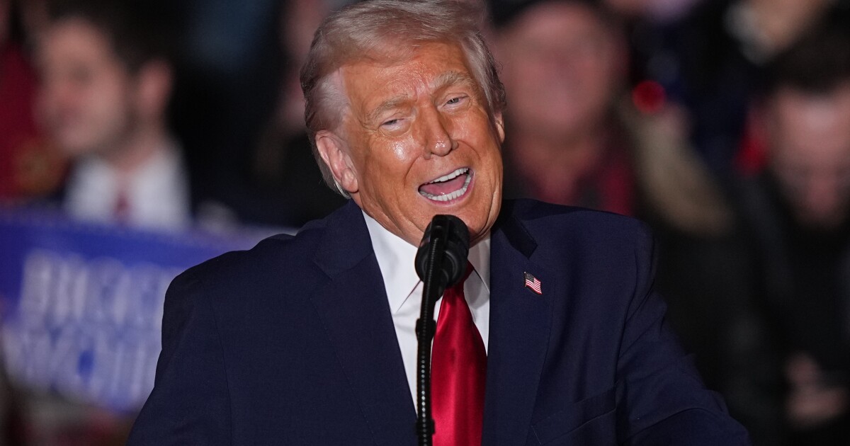 Trump's economic speech turns to grievance on immigrants from 'filthy' countries