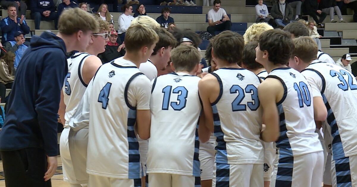 Bay Port boys basketball hangs on to beat Pulaski 59-51